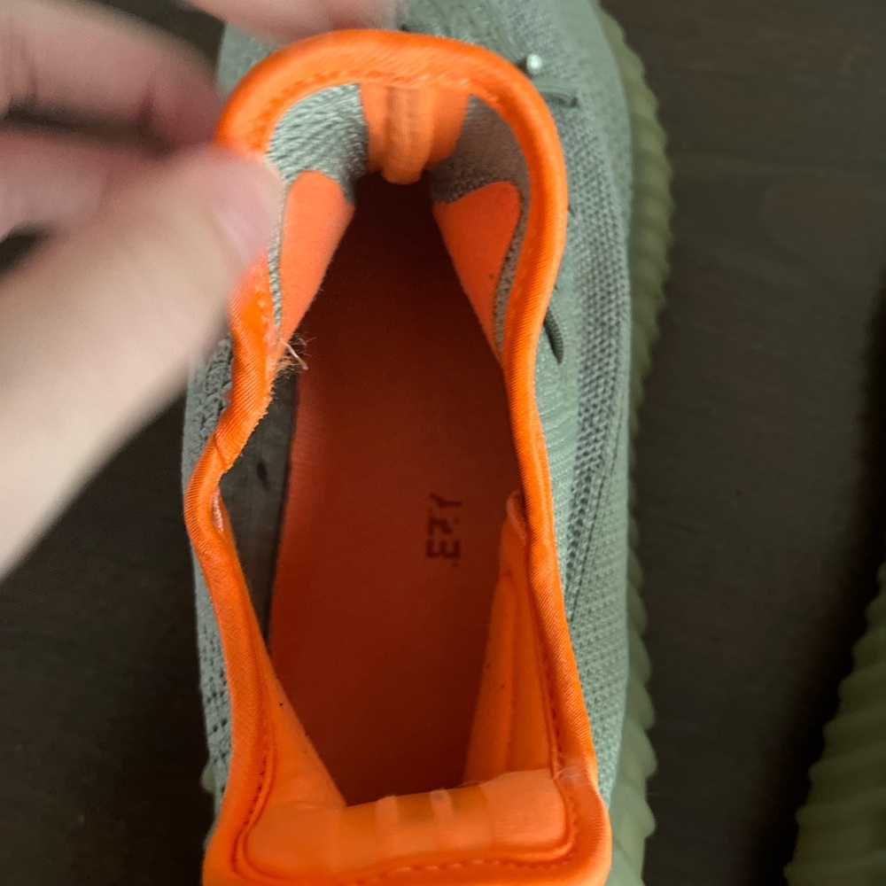 Gray and Orange Knit Yeezy boost Sneakers, Kanye west Yeezy trainers - Picture 6 of 8